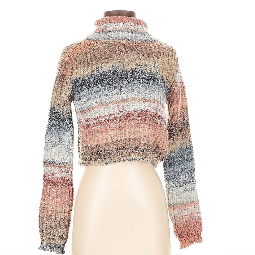 Bacio sz S in excellent condition with only light signs of wear, if any.